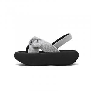 DAPHNE Женские сандалии на одной застежке 5,5 см серебристые, цвет Silver