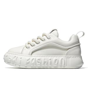 Дышащие легкие повседневные низкие туфли для увеличения роста мужские MOERBAI, белый