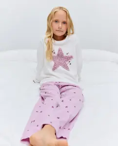 Полный длинный пижамный костюм из велюра с фантазийным принтом для девочки Cotton Juice, белый