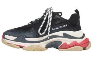 Кроссовки Balenciaga Women's Triple S Sneaker 'Black Red'