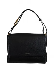 Кожаная сумка на плечо с клапаном Gianni Chiarini, черный