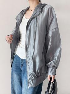 Парка большого размера из прозрачной ткани, прозрачная