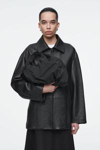 Маленькая сумка-тоут "облако" COS, черный