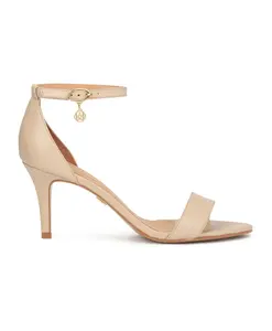 Кожаные босоножки на низкой шпильке Kazar, бежевый