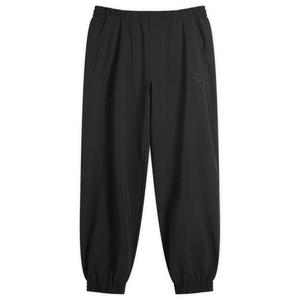 Мягкие технологичные брюки из твила Moncler, черный