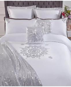 Комплект пододеяльников Grace с пайетками и наволочек в тон King By Caprice Home, белый