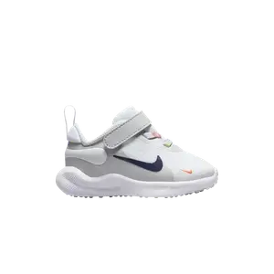Кроссовки Nike Revolution 7 SE TD, белый