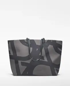 Женская нейлоновая сумка-шоппер через плечо с крупным логотипом Adolfo Dominguez, серый/черный