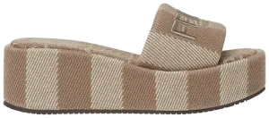 Шлепанцы Fendi Wmns Sunshine Flatform Slides 'Pequin Stripes - Dove Grey Denim', кремовый