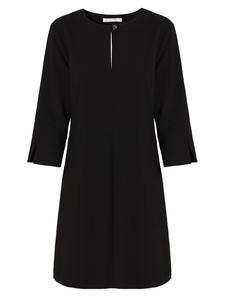 TATUUM Платье в черном цвете