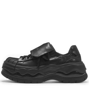 VITTORIO VENTURA Низкие женские кроссовки черного цвета