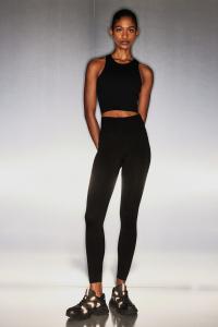 Спортивный бюстгальтер drymove medium support H&M, черный