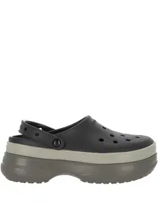 Слипоны на платформе с откидной спинкой Crocs, черный