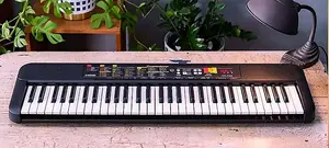 Портативная клавиатура YAMAHA PSR F52, 61 клавиша