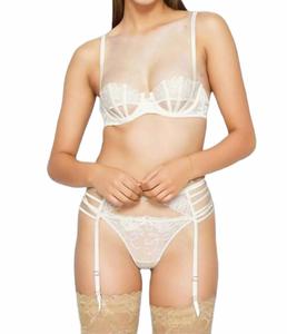 Бюстгальтер Bella с ажурными вставками цвета слоновой кости Fleur Du Mal