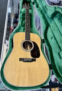 Акустическая гитара Martin D-35 стандартной серии, натуральный стареющий тонер, 2025 год с футляром