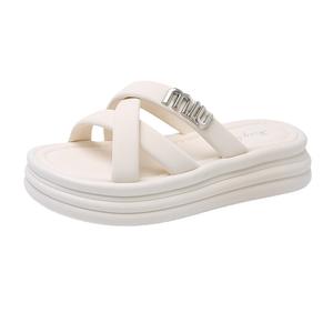 TONYBEAR Женские противоскользящие шлепанцы Ecru, цвет Ecru