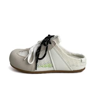 City camel Женские противоскользящие закрытые тапочки бежевые, цвет Beige