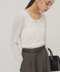 Многослойная футболка с воротником-стойкой Kbf, цвет Off White