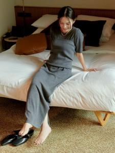 Вязаное платье с бюстье Miesrohe, цвет Cgry[007]