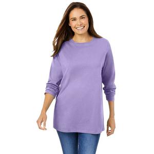 Женщина в женской идеальной футболке с круглым вырезом с длинными рукавами больших размеров Woman Within, цвет Soft Iris