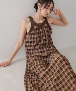 Платье-трапеция в американском стиле.