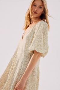 Платье с расклешенной юбкой H&M, белый