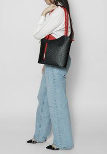 Рюкзак Chiara Ferretti Rucksack, Nero/Rosso/Black