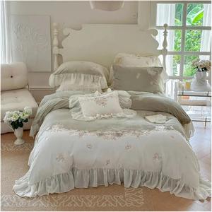 Generic Комплект постельного белья розовый с цветочной вышивкой и французским кружевом White