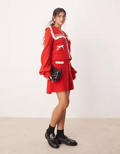 Мини-юбка с трикотажными карманами красного цвета Neon Rose