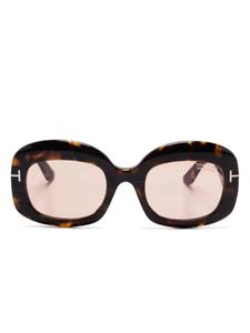 TOM FORD Eyewear солнцезащитные очки Carmen, коричневый