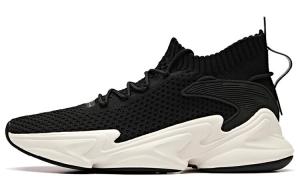 Кроссовки мужские среднего размера черные/белые Anta