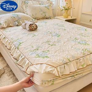 Disney Простыня на резинке стеганая 200х220 см, 100% хлопок, с кружевом, категория А