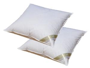 В упаковке 2 пуховые подушки Canada 80 x 80 см, 950 г, можно стирать, пух 15 % Betten Hofmann