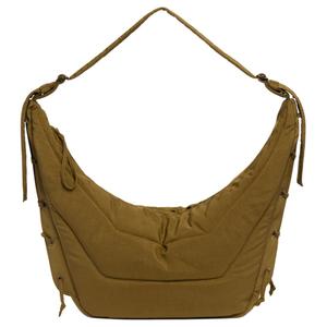 Lemaire Полиамидная наплечная сумка большая женская зеленая