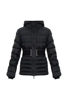 Стеганая куртка с поясом Moncler, черный