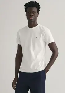 Футболка Gant "SLIM SHIELD SS T-SHIRT", с вышитым логотипом на груди, белый