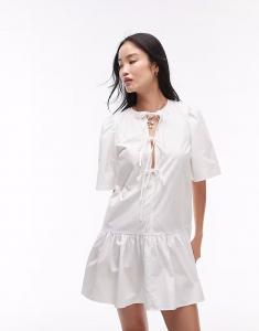 Мини-платье & Other Stories с заниженной талией и завязкой спереди белого цвета