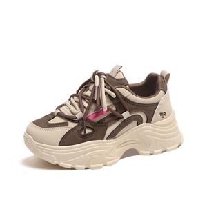 NANJIREN Антискользящие и износостойкие низкие массивные кроссовки на платформе для женщин бежево-коричневые, цвет Beige Brown