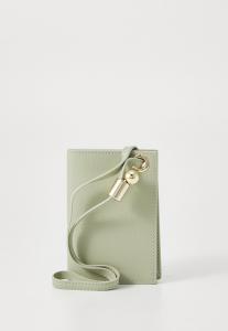 Кошелек Furla LAURA EXTRACTABLE CARD CASE , Light Salvia/Light Green