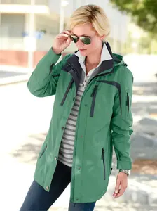 Повседневный вид. Функциональная куртка с капюшоном Casual Looks, зеленый