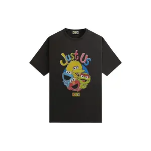 Футболка Sesame Street Just Us Vintage KITH, черный