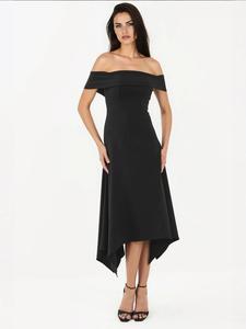 Hiccup Платье в черном цвете