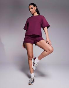 Короткие шорты бордового цвета Asos Design