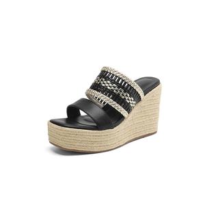 Тихие, устойчивые к запахам и истиранию слайдеры Women's Su Yanjiao, черный