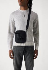 Сумка кросс-боди KARL LAGERFELD IKON K, Black