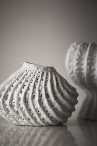 Маленькая ваза из глины H&M, белый