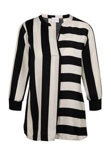 MADELEINE Блузка в черном цвете