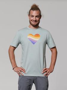 Футболка Радужное сердце с алоэ wat? Apparel