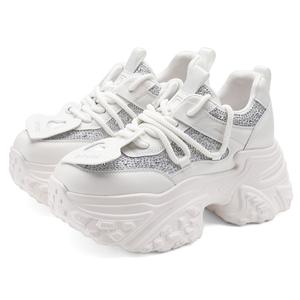 D:FUSE SCANDINAVIA D FUSE SCANDINAVIA устойчивые к истиранию низкие массивные кроссовки женские серебристо-бежевые, цвет Beige